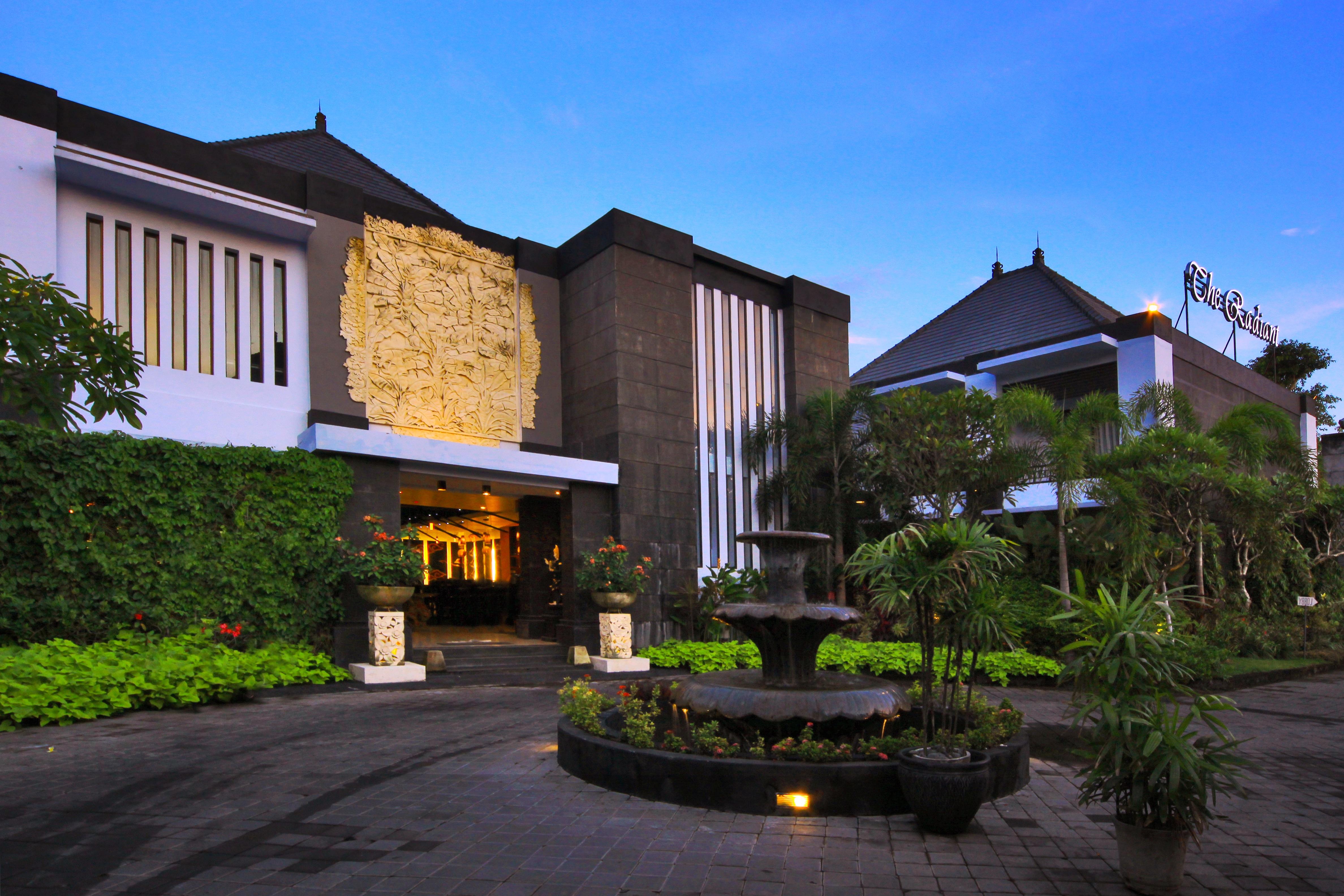 The Radiant Hotel & Spa Tuban Exterior foto