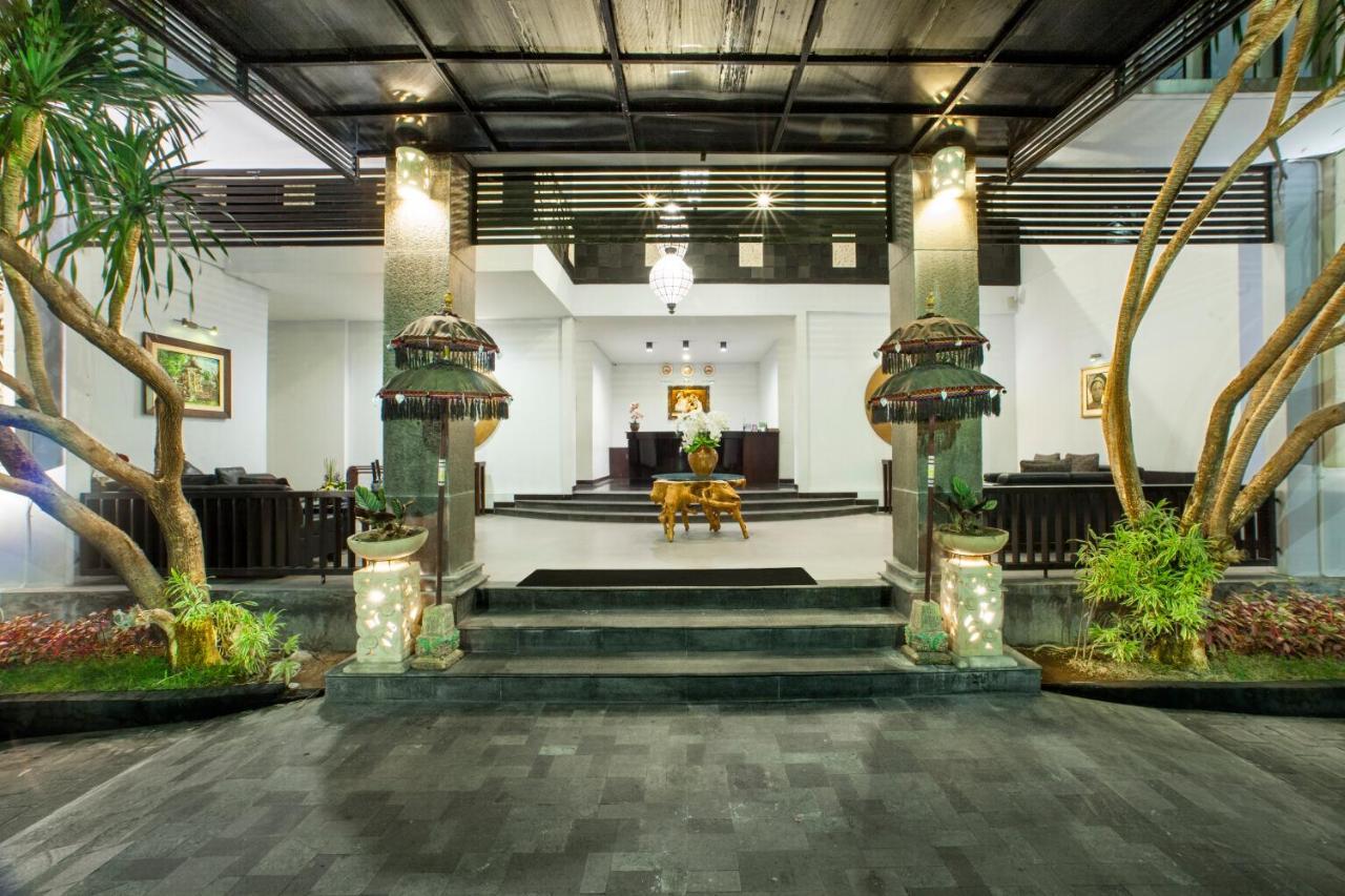 The Radiant Hotel & Spa Tuban Exterior foto